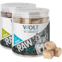 Nedsatt pris Blandpack 2 sorter Wolf of Wilderness - RAW Snacks Green Fields & Blue Rive (120 g)
