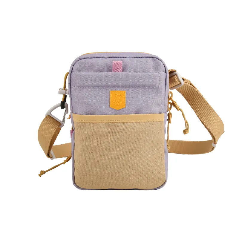 Woolly Wolf Hydration Shoulder Bag + GRATIS VATTENFLASKA prisnedsättning