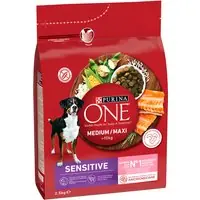 PURINA ONE Medium/Maxi Sensitive Lax - Ekonomipack 2 x 2,5 kg Populärt val