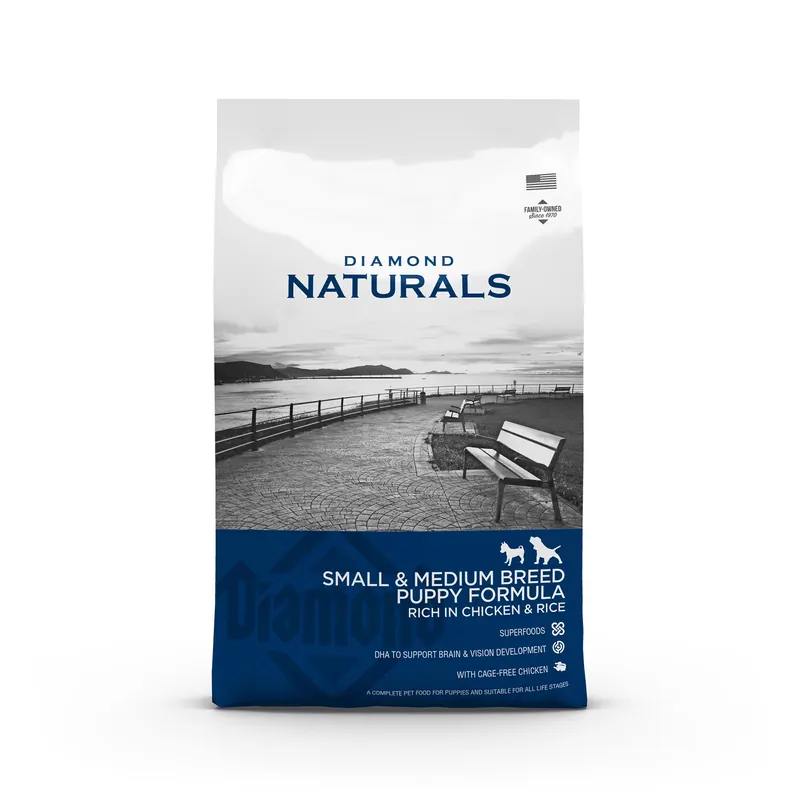 Köp online Diamond Naturals Small & Medium Puppy Chicken & Rice